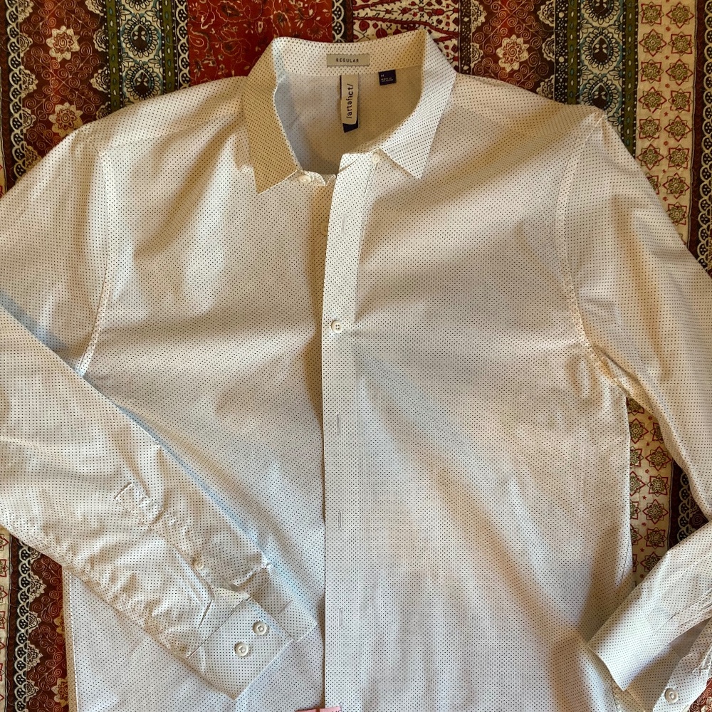 Artefact Mens Dress Shirt sz M White Polka Dot Lightweight Button Up Stretch